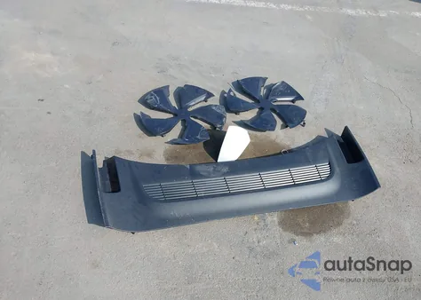 2026 Tesla Model Y Long Range Dual Motor All-Wheel Drive from USA, damaged, VIN 7SAYGDED4TF374833